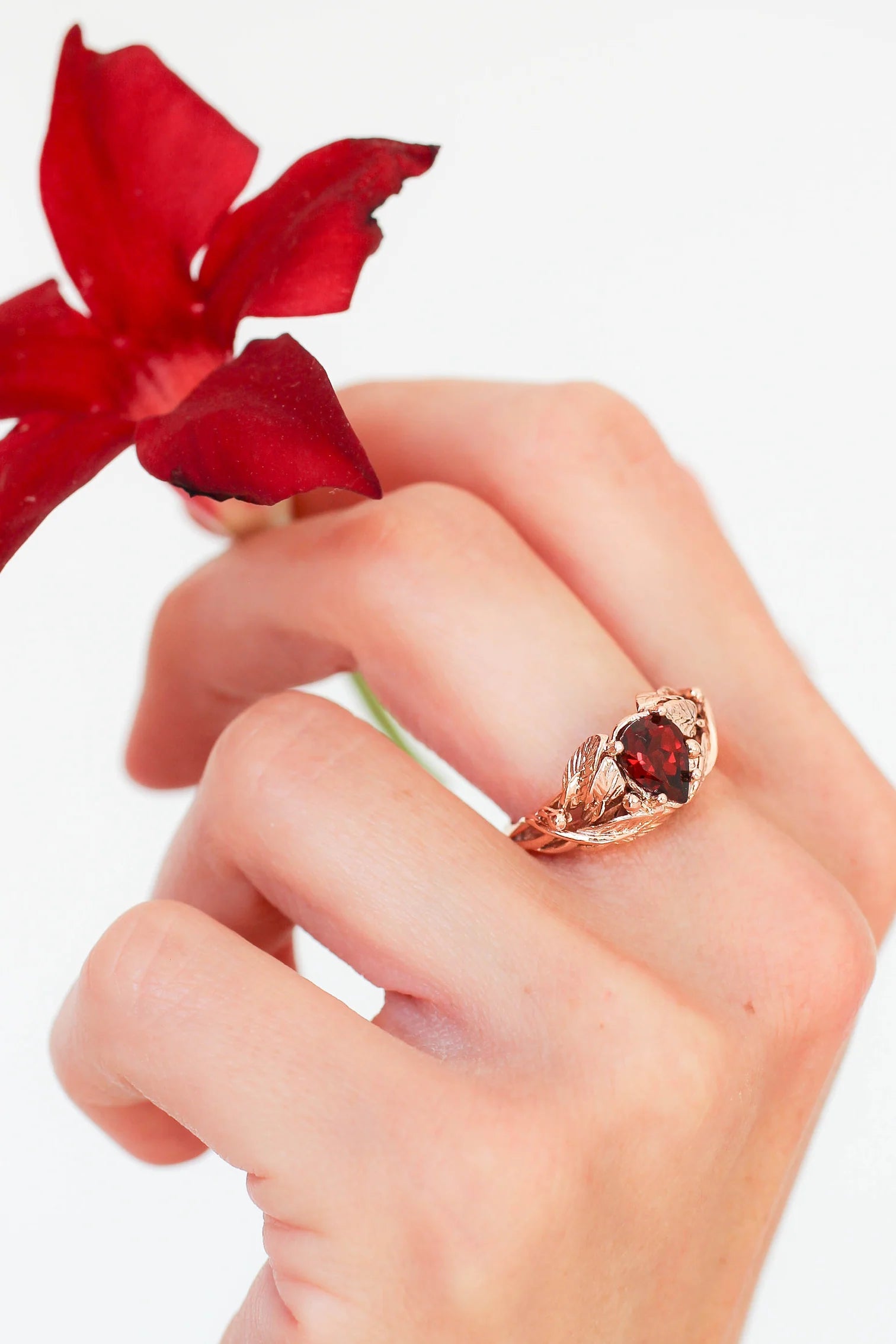 Red garnet leaves ring