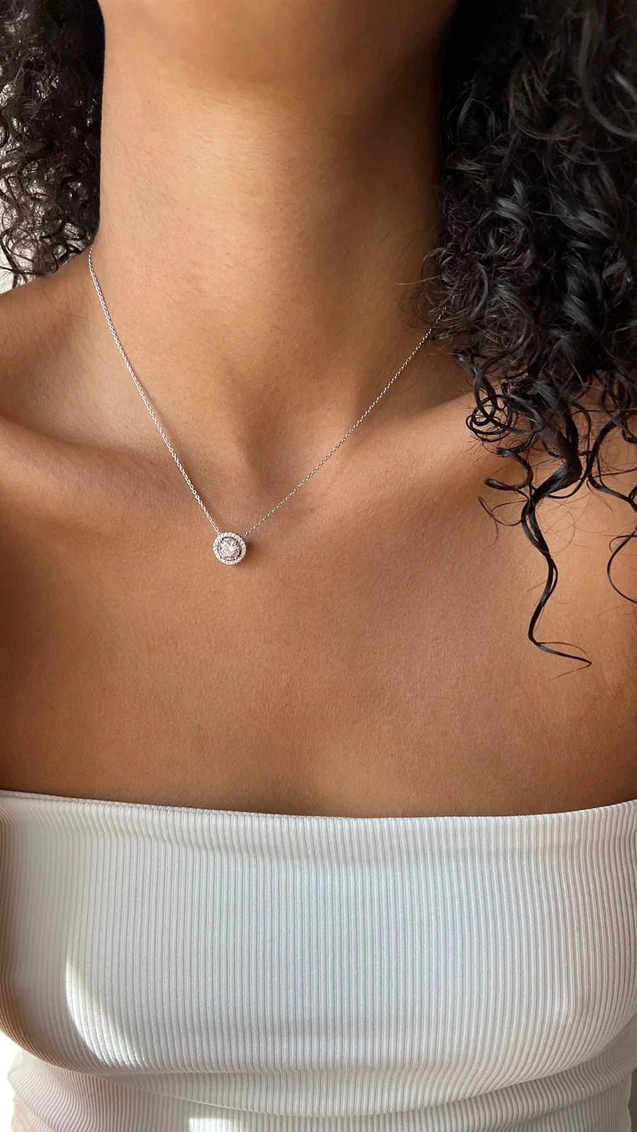 Round Zircon Solitaire Necklace - ARTSY SILVER