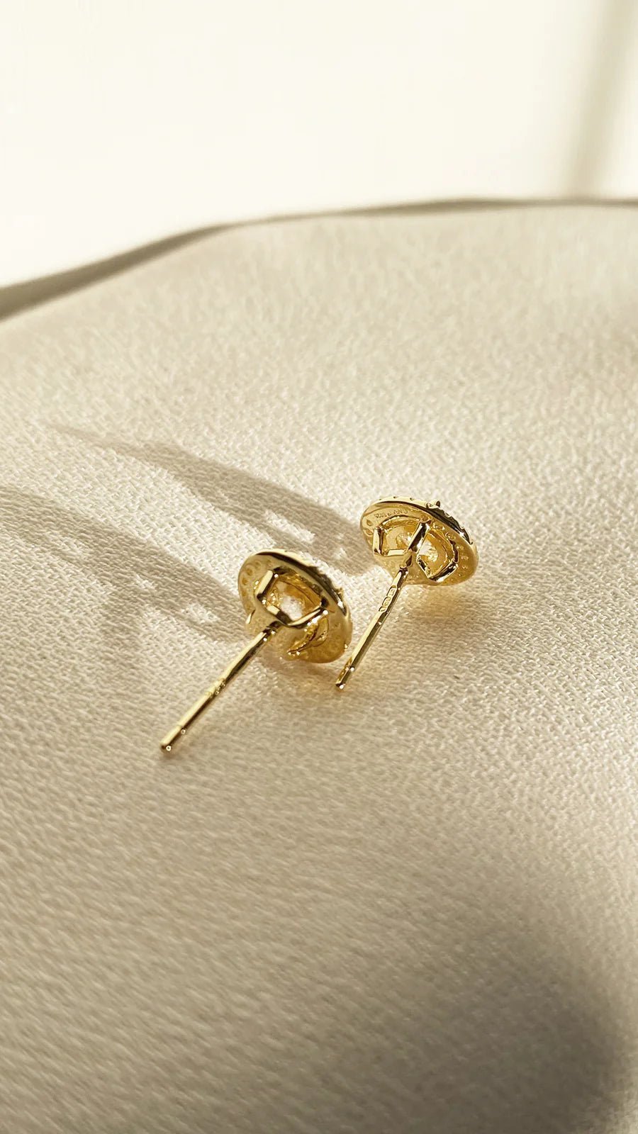 Round Zircon Gold Plating Earrings - ARTSY SILVER
