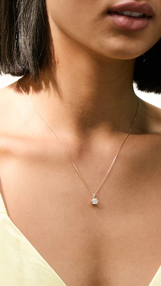 Glacé White Zircon Necklace - ARTSY SILVER