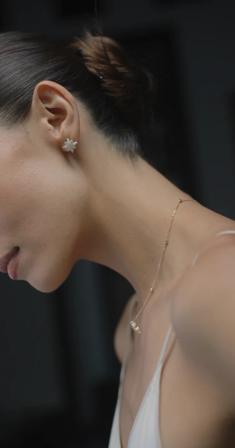 Snow Flower Zircon Stud Earring Gold plating - ARTSY SILVER