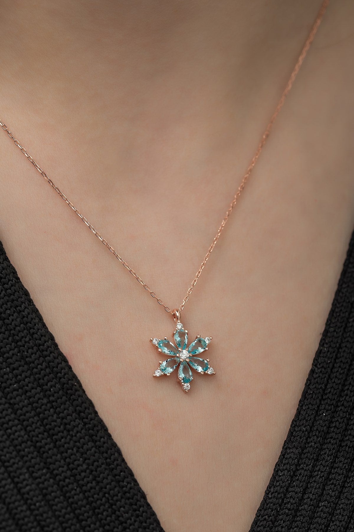Snowflake Aquamarine Flower - ARTSY SILVER