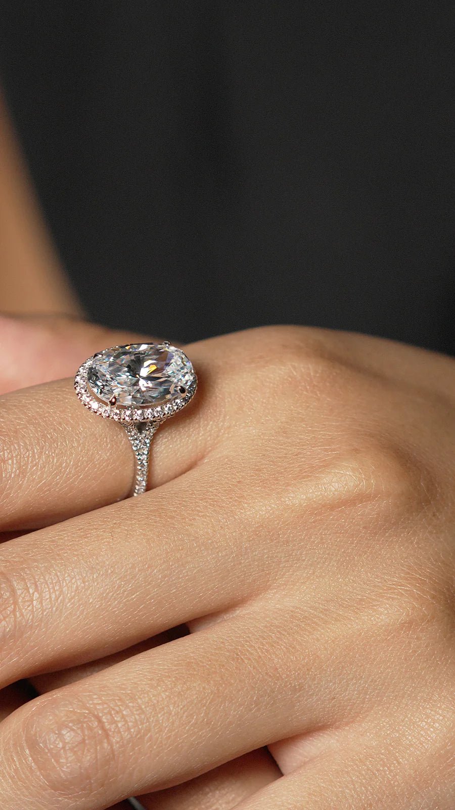 Solitaire White Zircon Ring - ARTSY SILVER