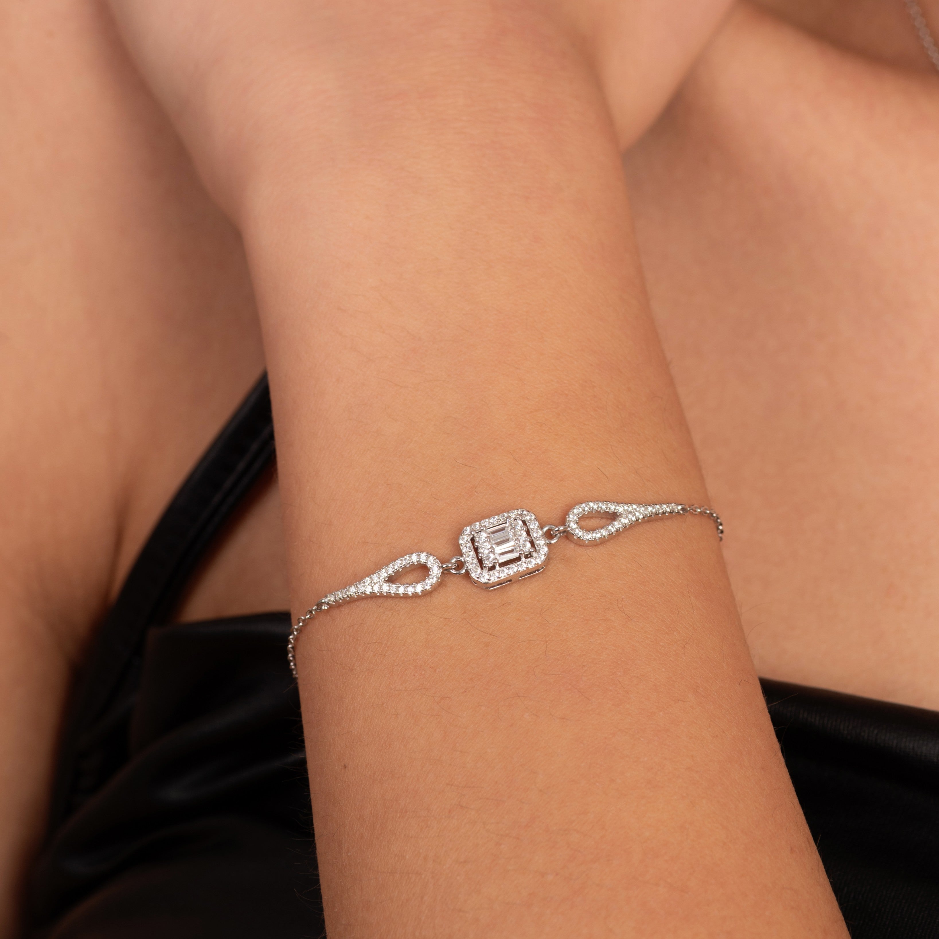 سوار ذات طابع فرنسي