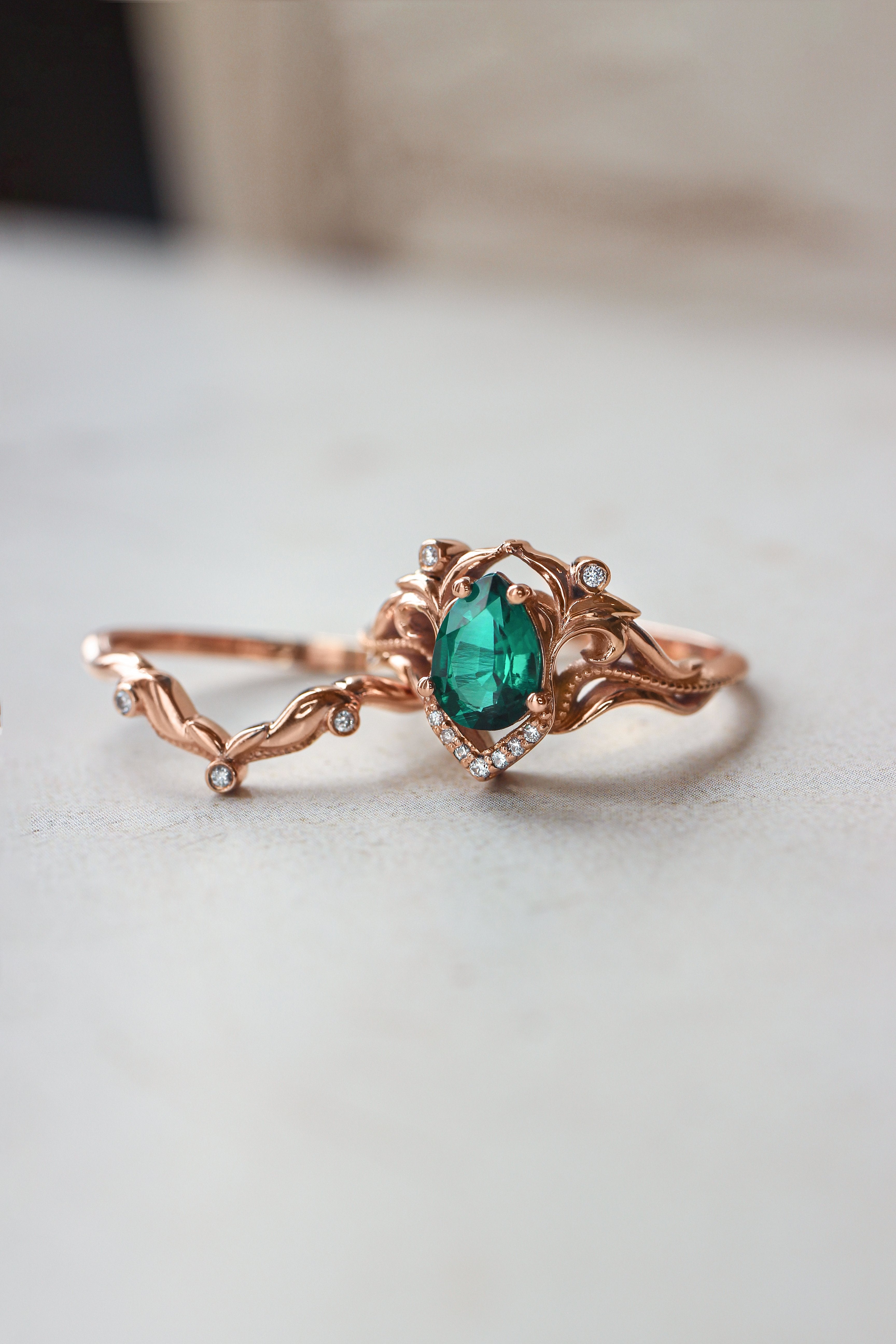 Valyrian Emerald 2 Set Ring - ARTSY SILVER