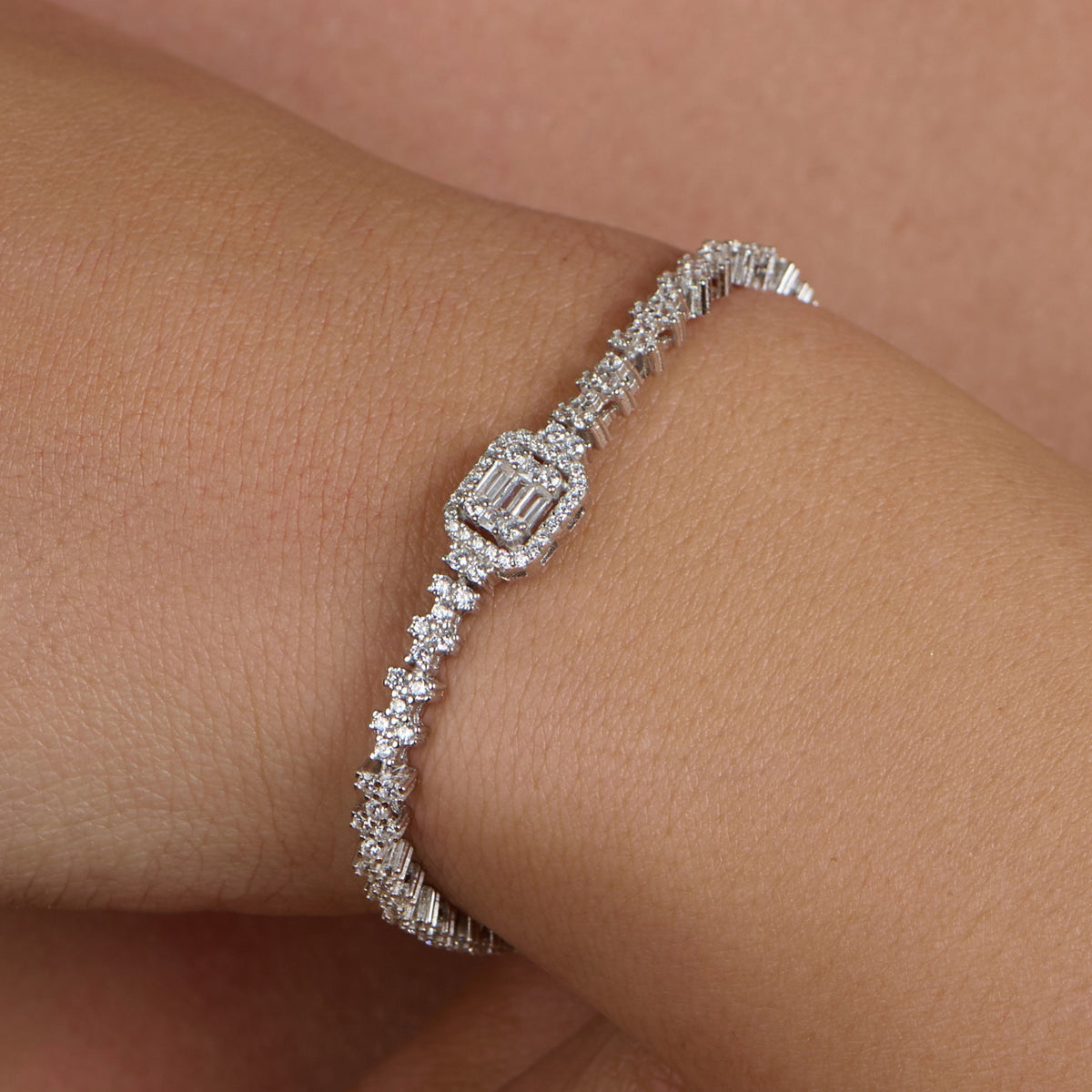 925 Sterling Silver woman's Bracelet - White Zircon I ARTSY SILVER