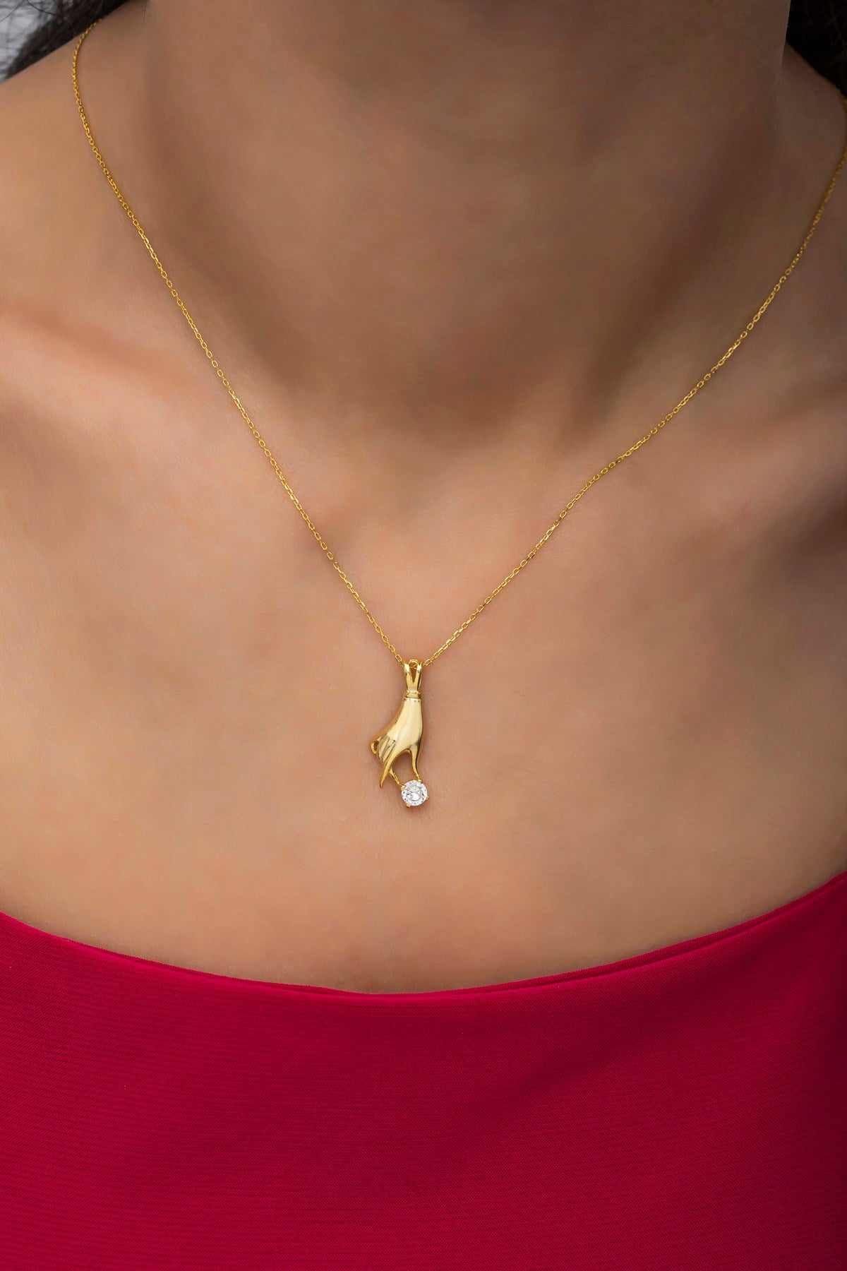 Zircon Stone Detail Hand Necklace