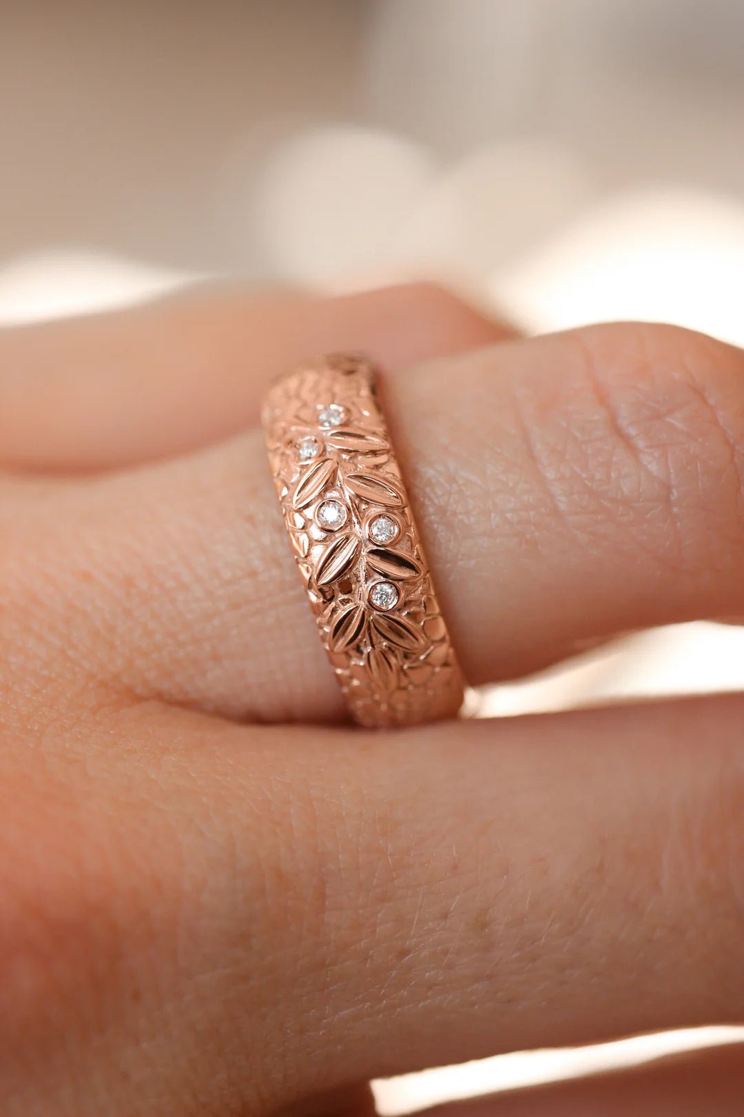 Boundless Love Wedding Band - ARTSY SILVER
