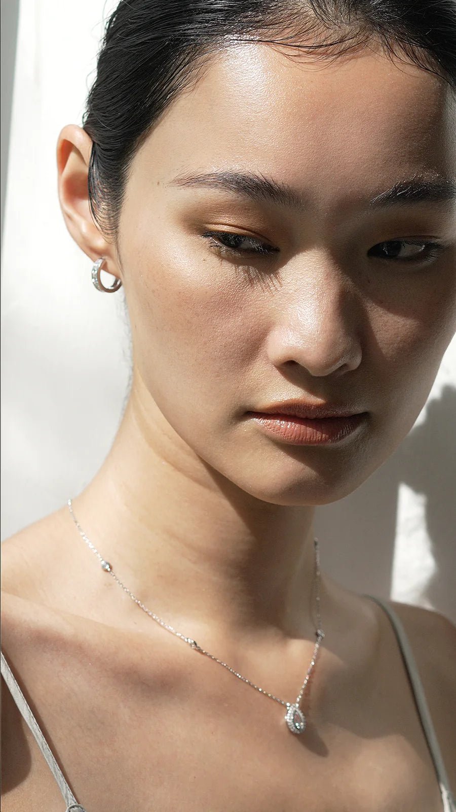 Swan Lake Pear Silver Necklace - ARTSY SILVER