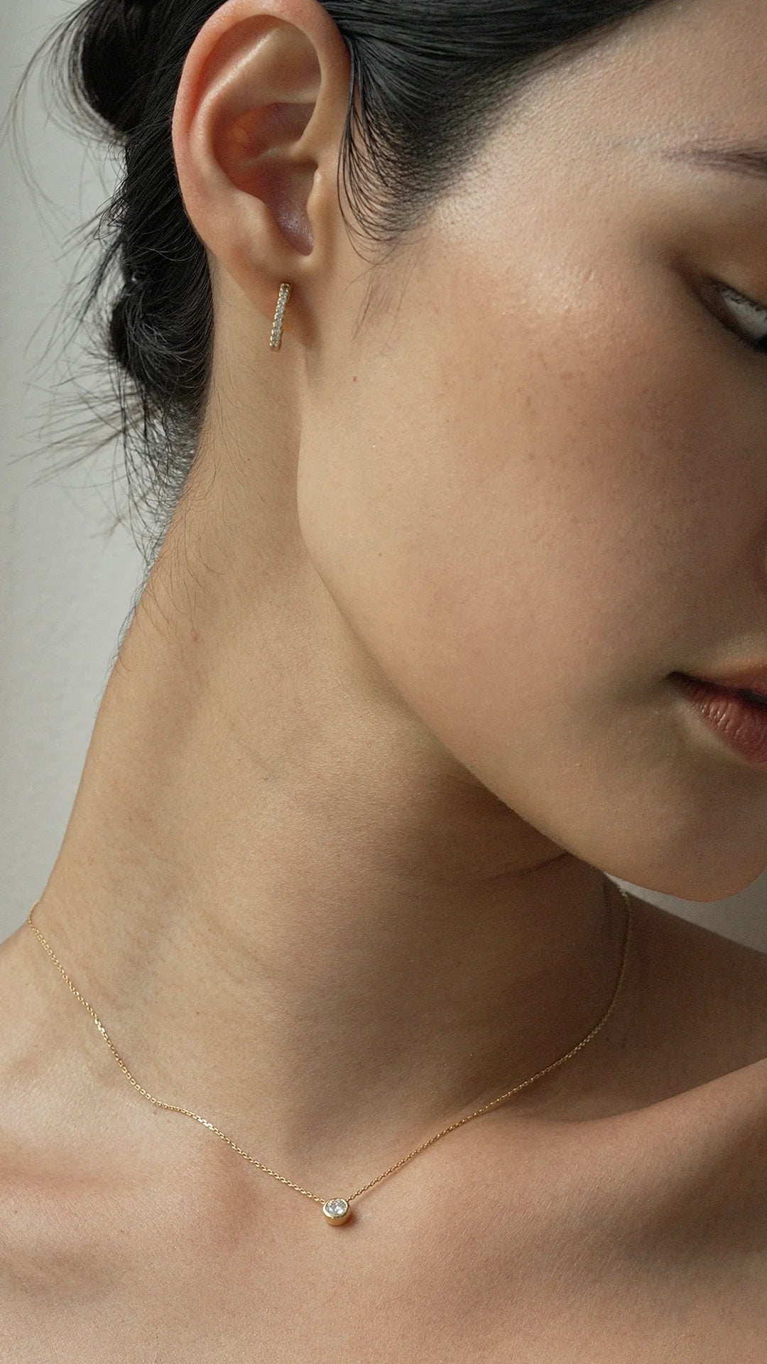 Classic Round Zircon Necklace - ARTSY SILVER