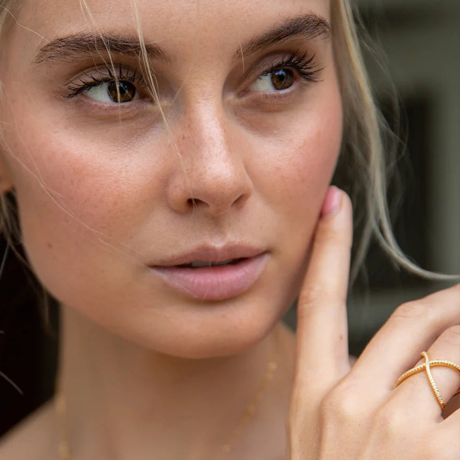 Anna Bavlova Zircon Gold Plated Ring - ARTSY SILVER