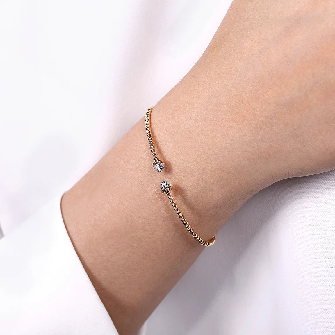 Cupid Zircon Bangle - ARTSY SILVER