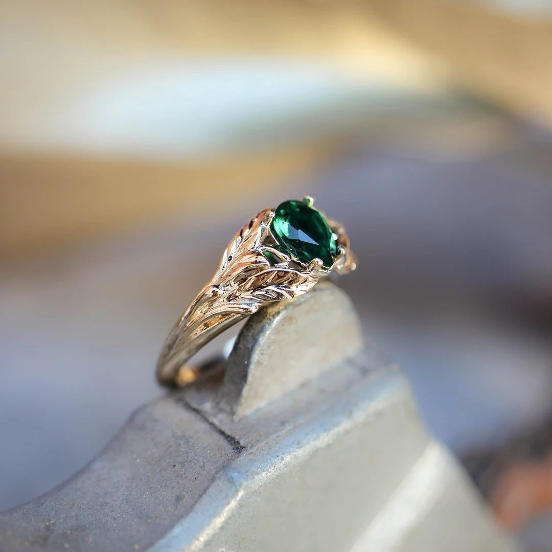 Emerald Stone Pear Cut Ring - ARTSY SILVER
