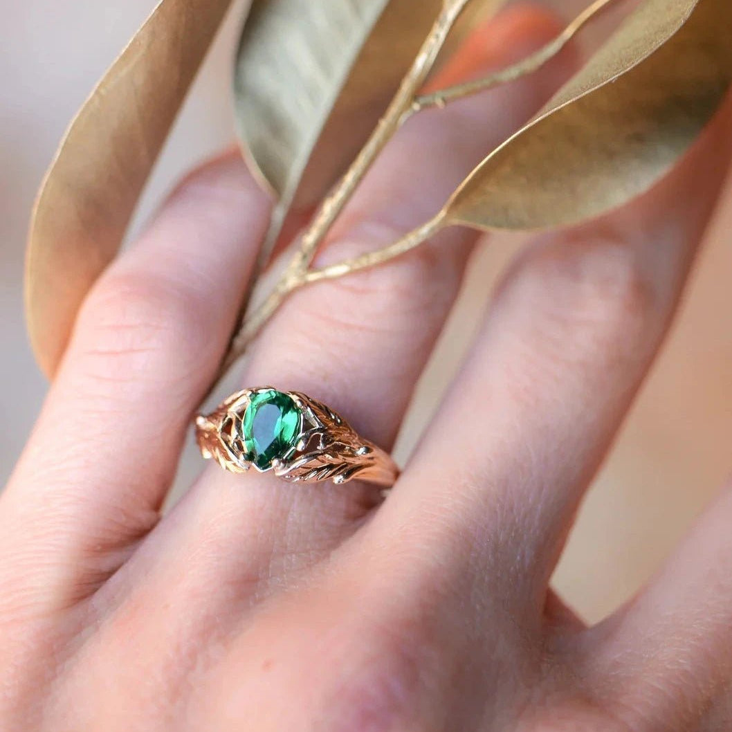 Emerald Stone Pear Cut Ring - ARTSY SILVER