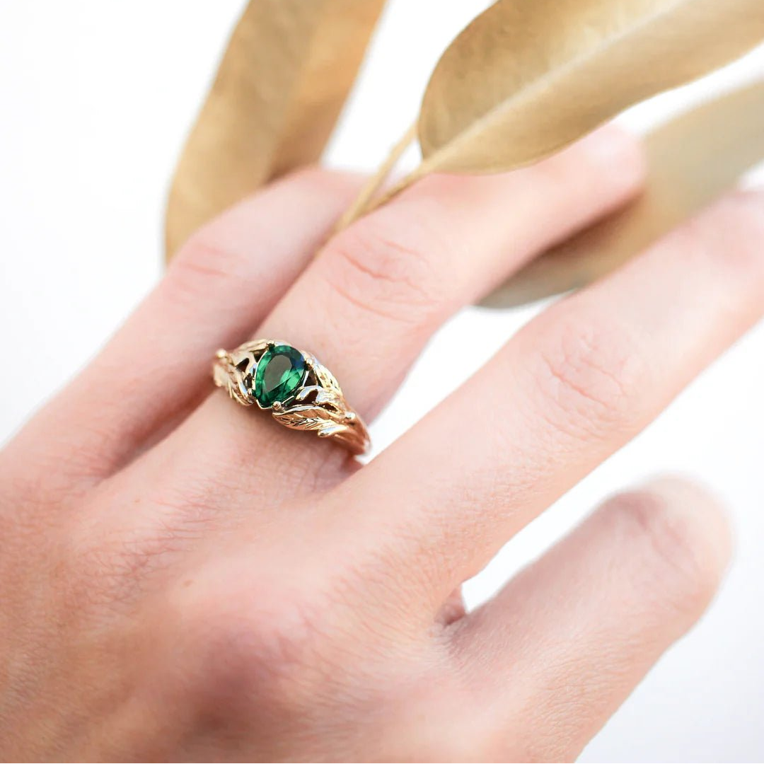 Emerald Stone Pear Cut Ring - ARTSY SILVER
