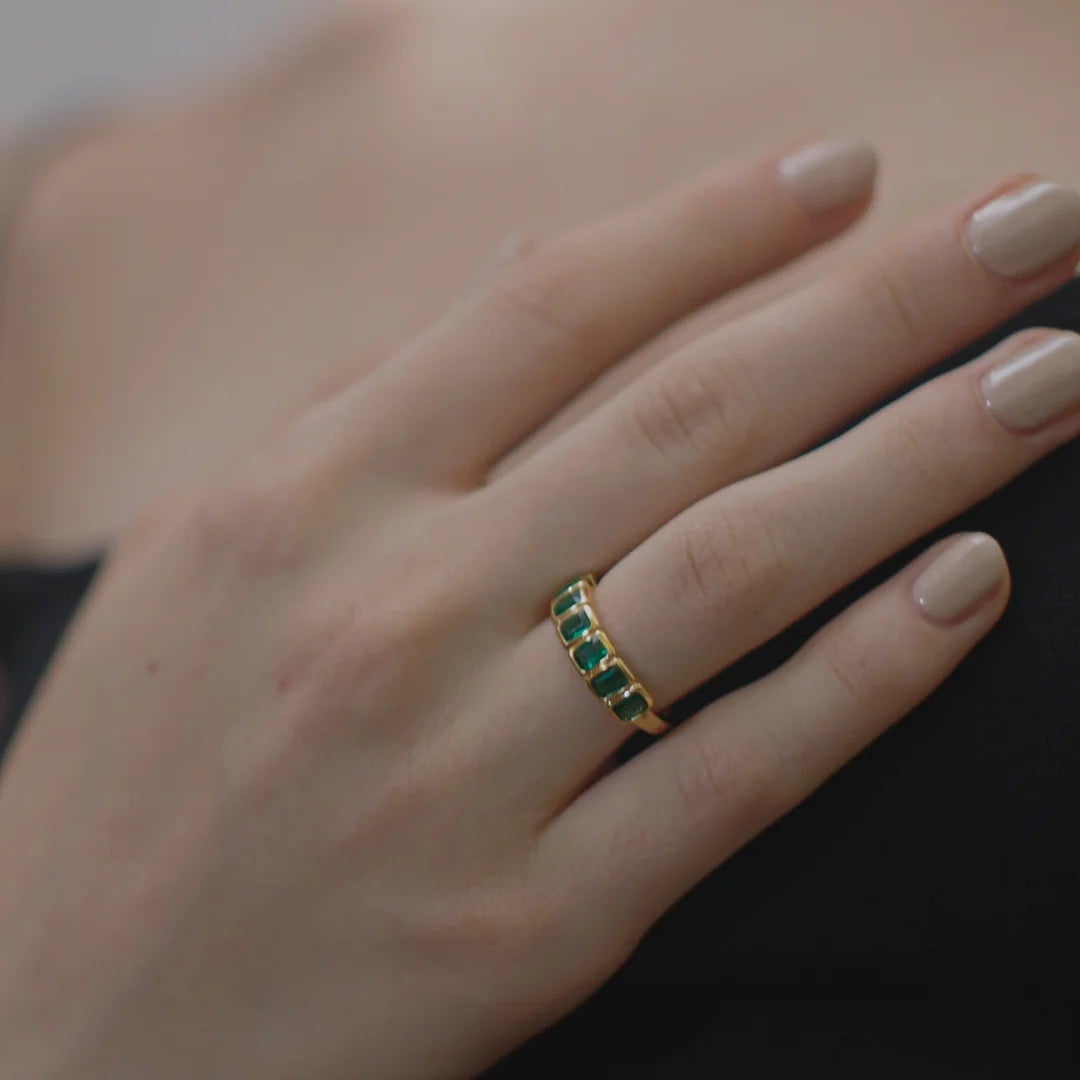 Fancy Emerald Stones Ring - ARTSY SILVER