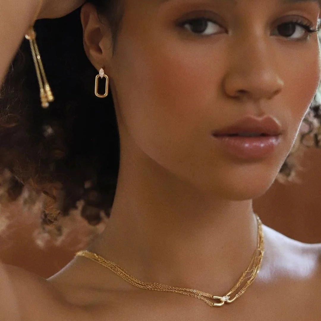 Everyone Favourite Earrings & Necklace Set - ARTSY SILVER