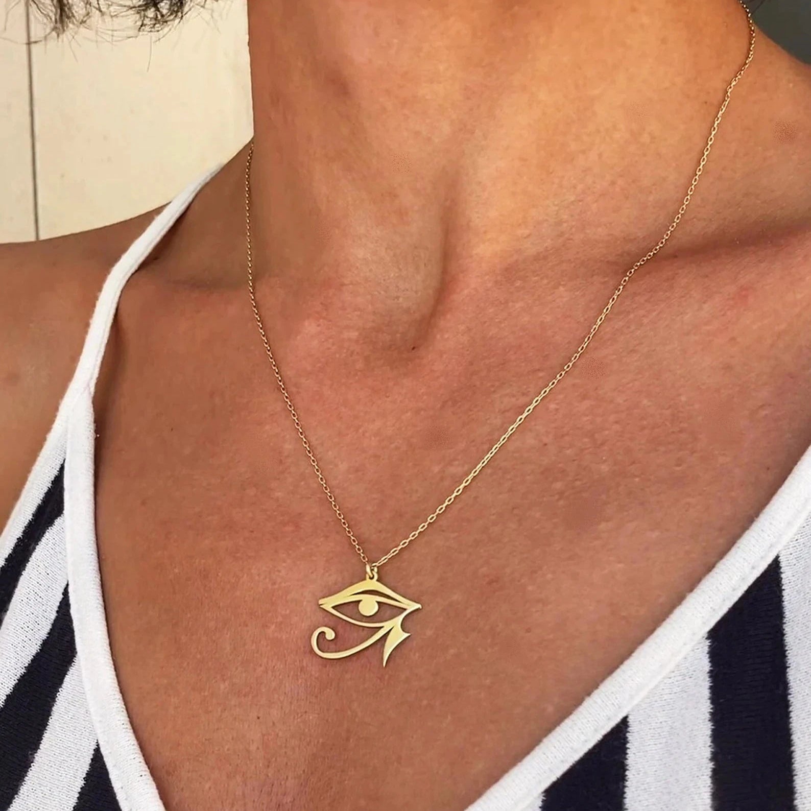 The Pharaonic Eye Necklace - ARTSY SILVER