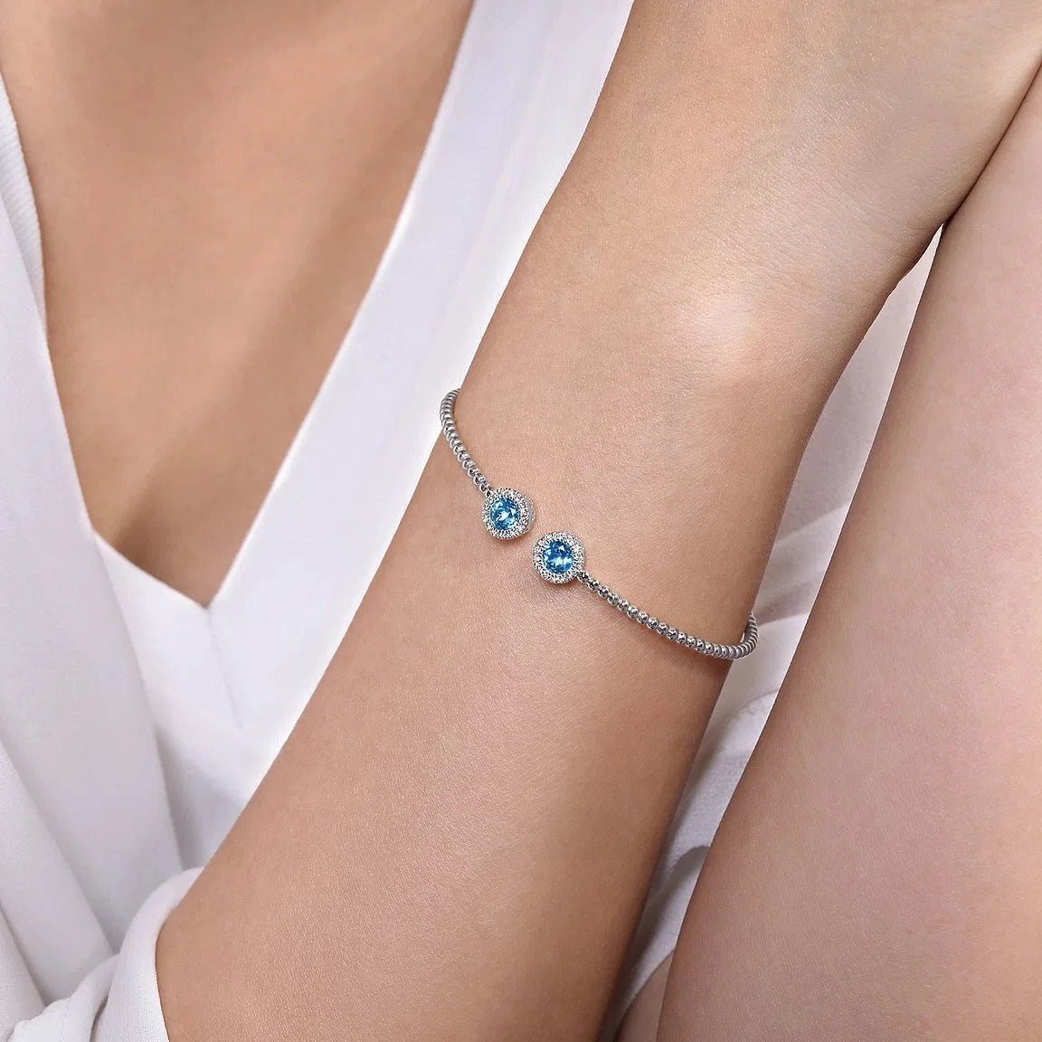Eyes Of The Ocean Bangle - ARTSY SILVER