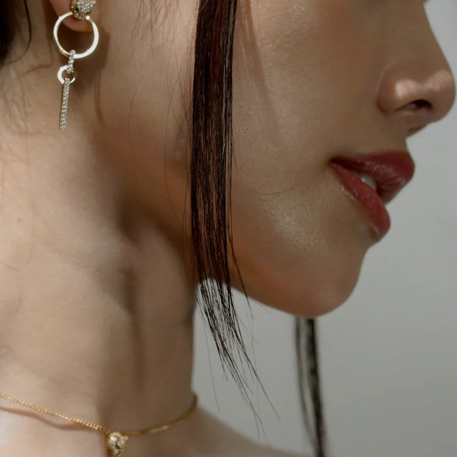 Wild Spark Earrings & Necklace Set - ARTSY SILVER