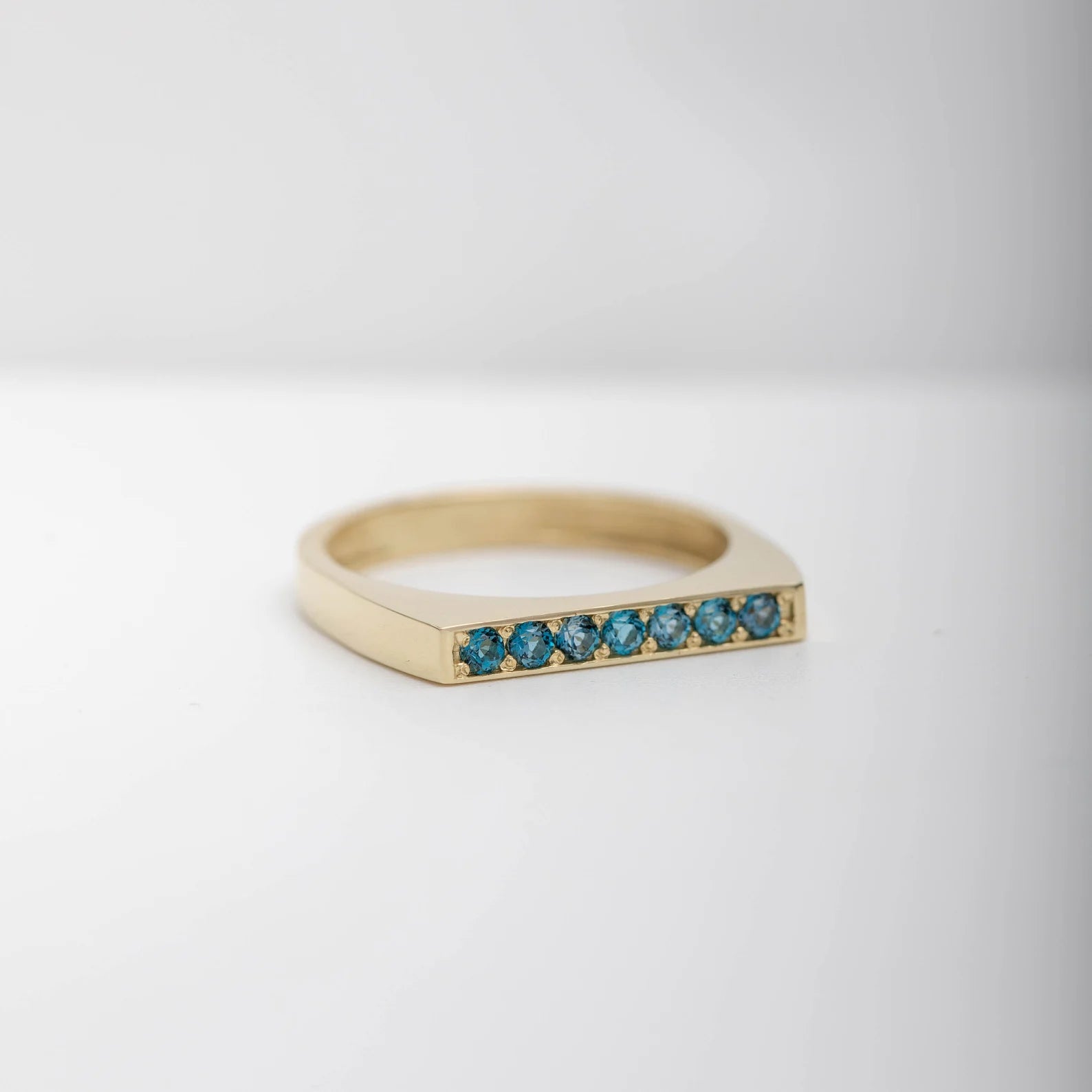 Isis Staking London Blue Topaz Ring - ARTSY SILVER