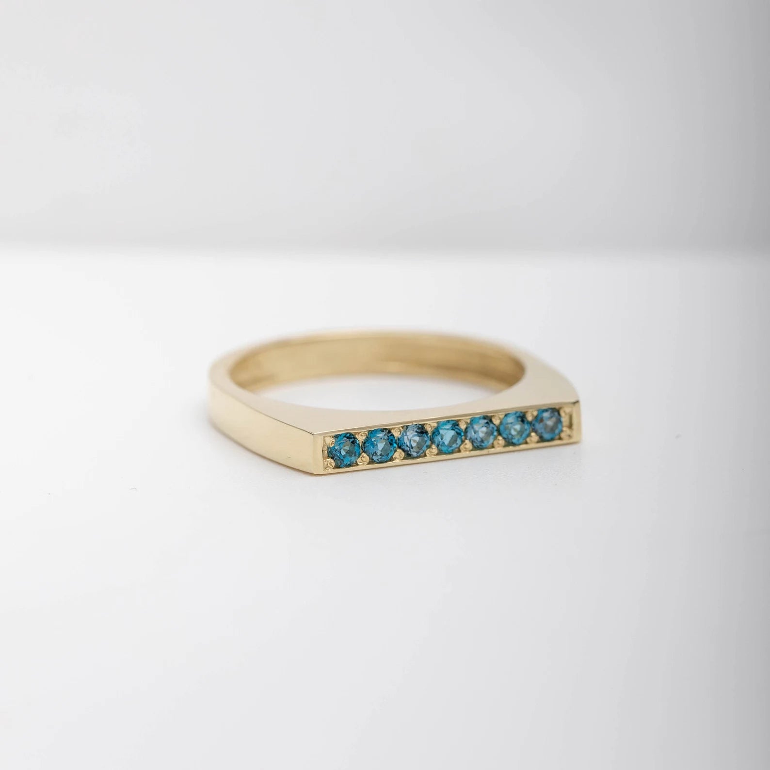 Isis Staking London Blue Topaz Ring - ARTSY SILVER