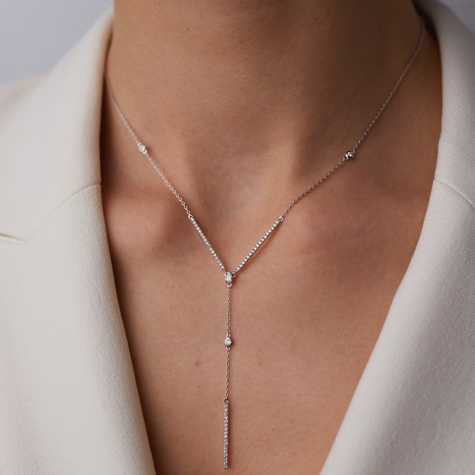 Rizz Lariat Zircon Necklace - ARTSY SILVER