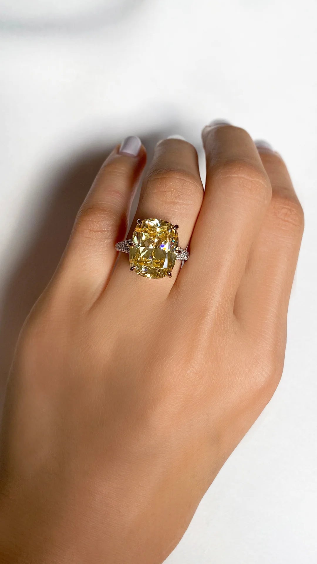 Lemonade Yellow Zircon Ring - ARTSY SILVER