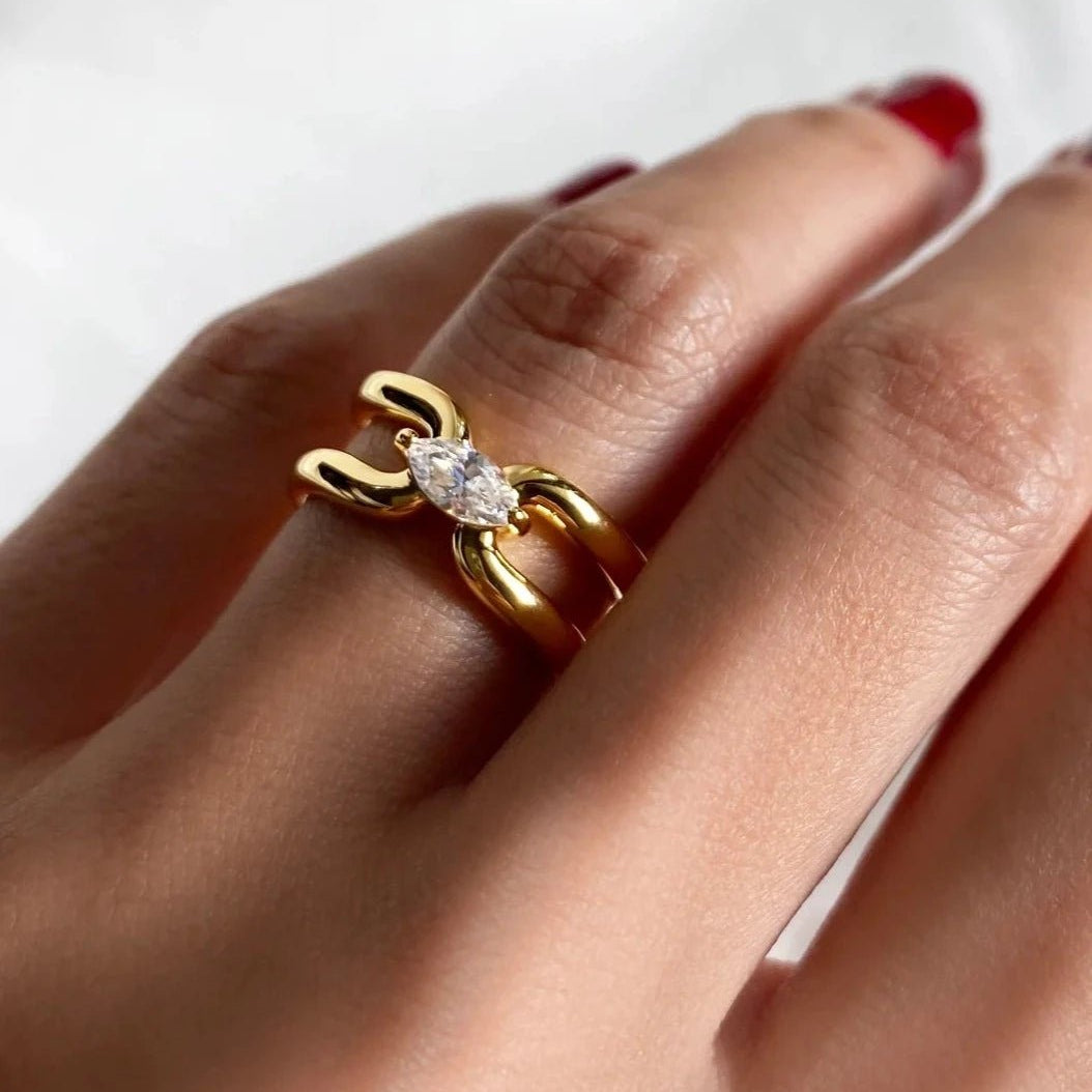 Your Timeless Zircon Gem Ring Gold Plating - ARTSY SILVER
