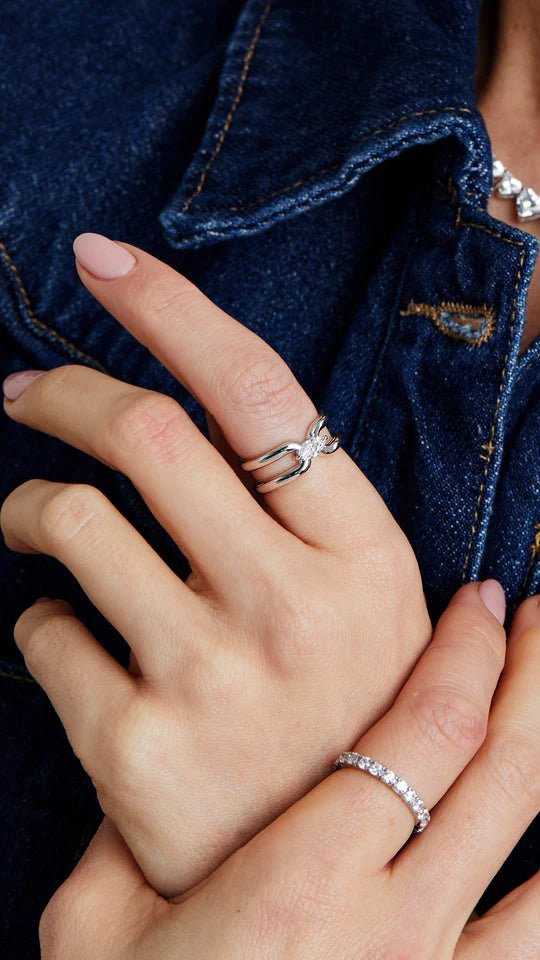 Your Timeless Zircon Gem Silver Ring - ARTSY SILVER