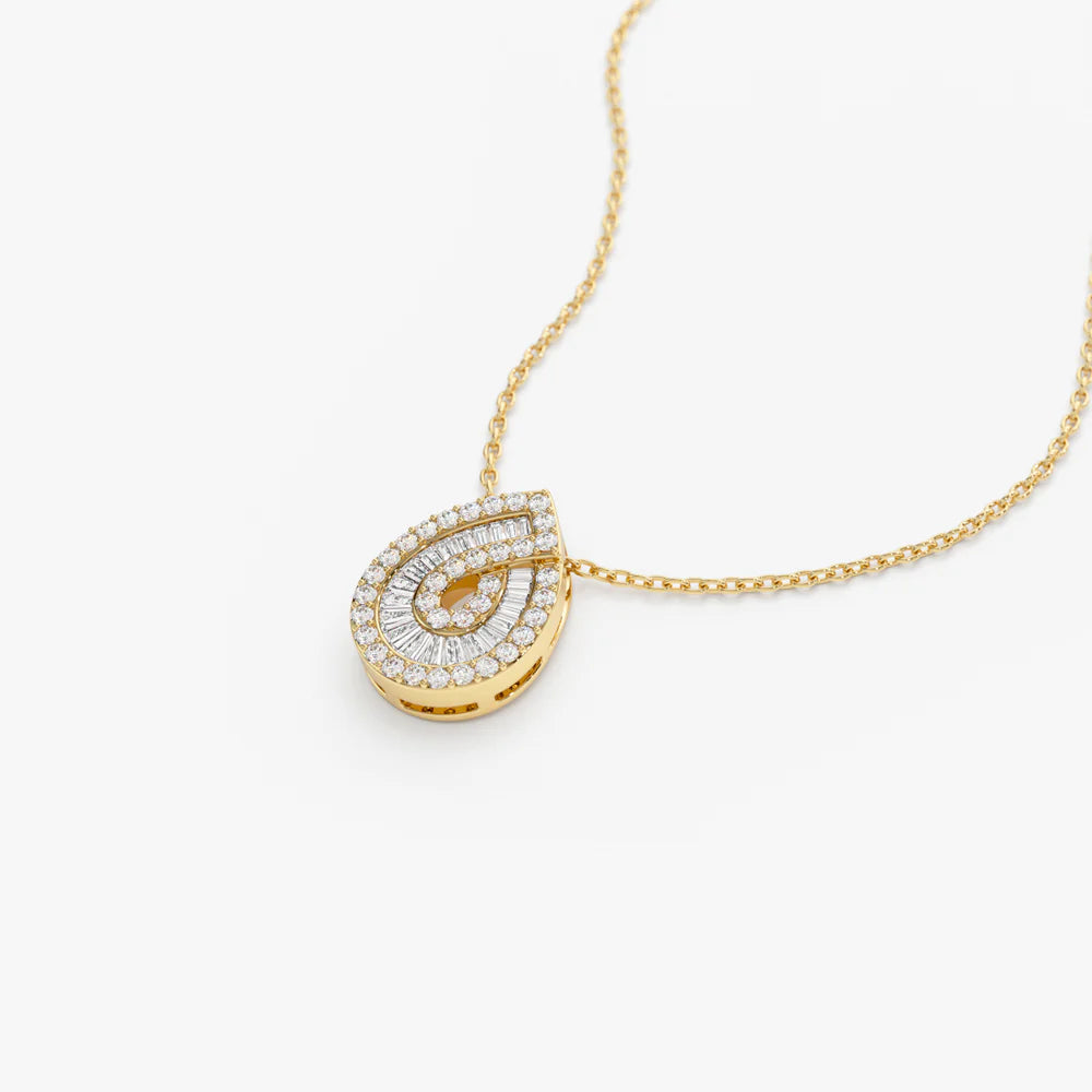 Maze Dazzle Zircon Necklace