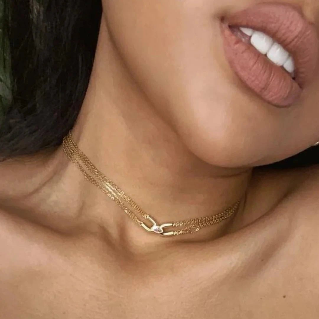 Everyone Favourite Earrings & Necklace Set - ARTSY SILVER