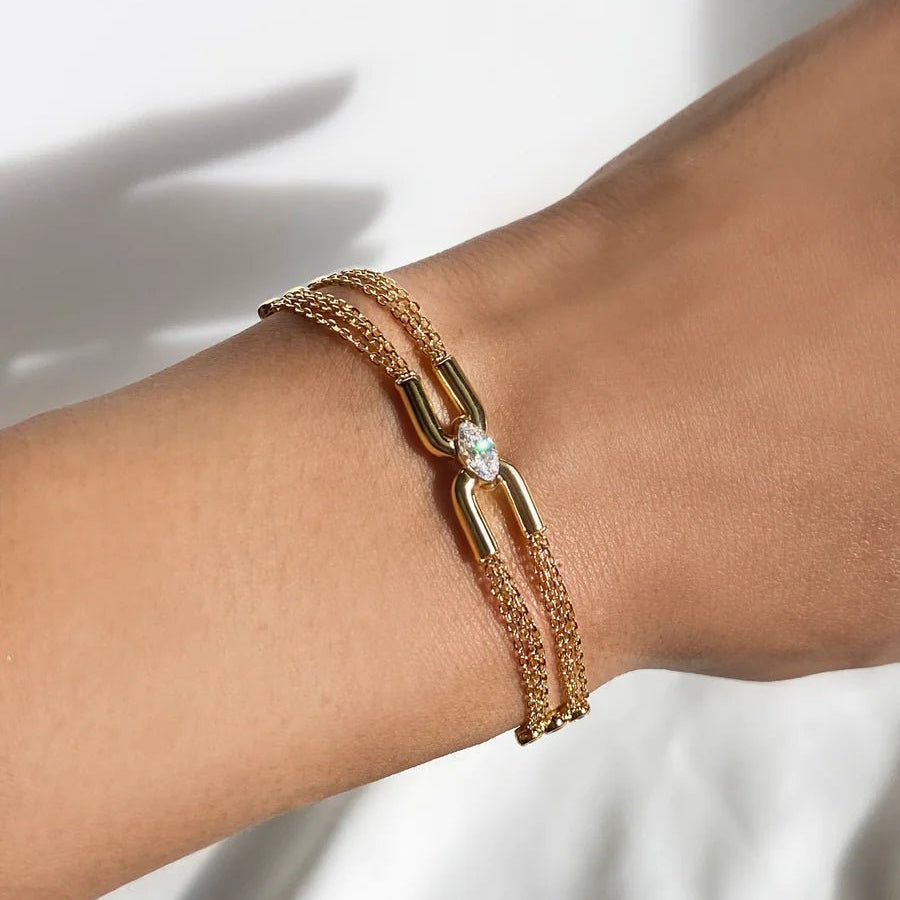 Shine Star Golden Necklace & Bracelet Set - ARTSY SILVER