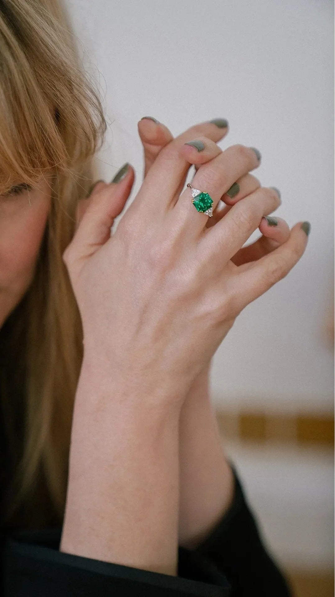 Muse Emerald Ring - ARTSY SILVER