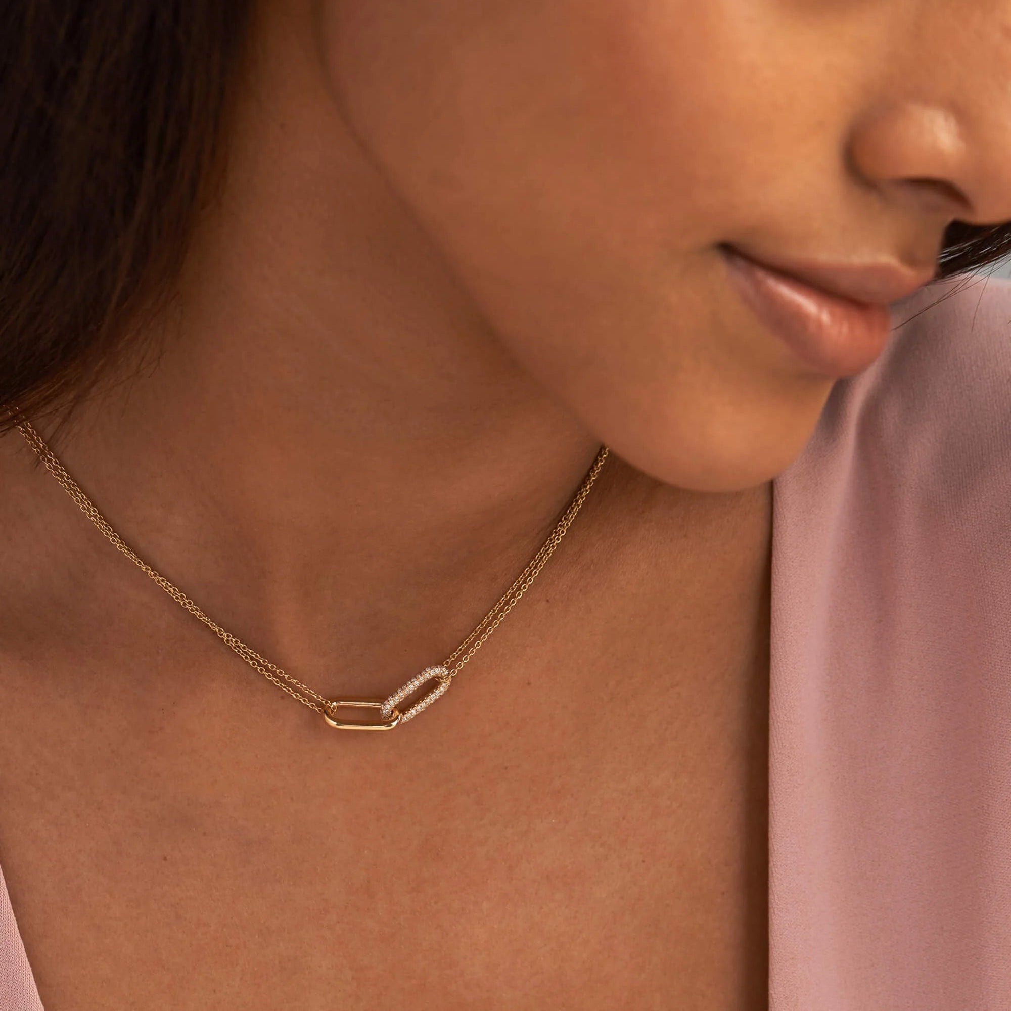 Never Let Go Interlocked Necklace - ARTSY SILVER