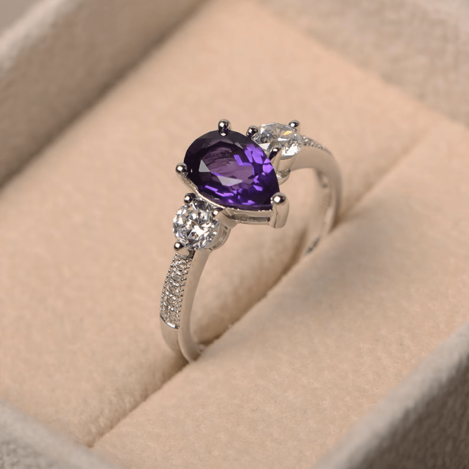 Pear Cut Amethyst Stone Ring - ARTSY SILVER