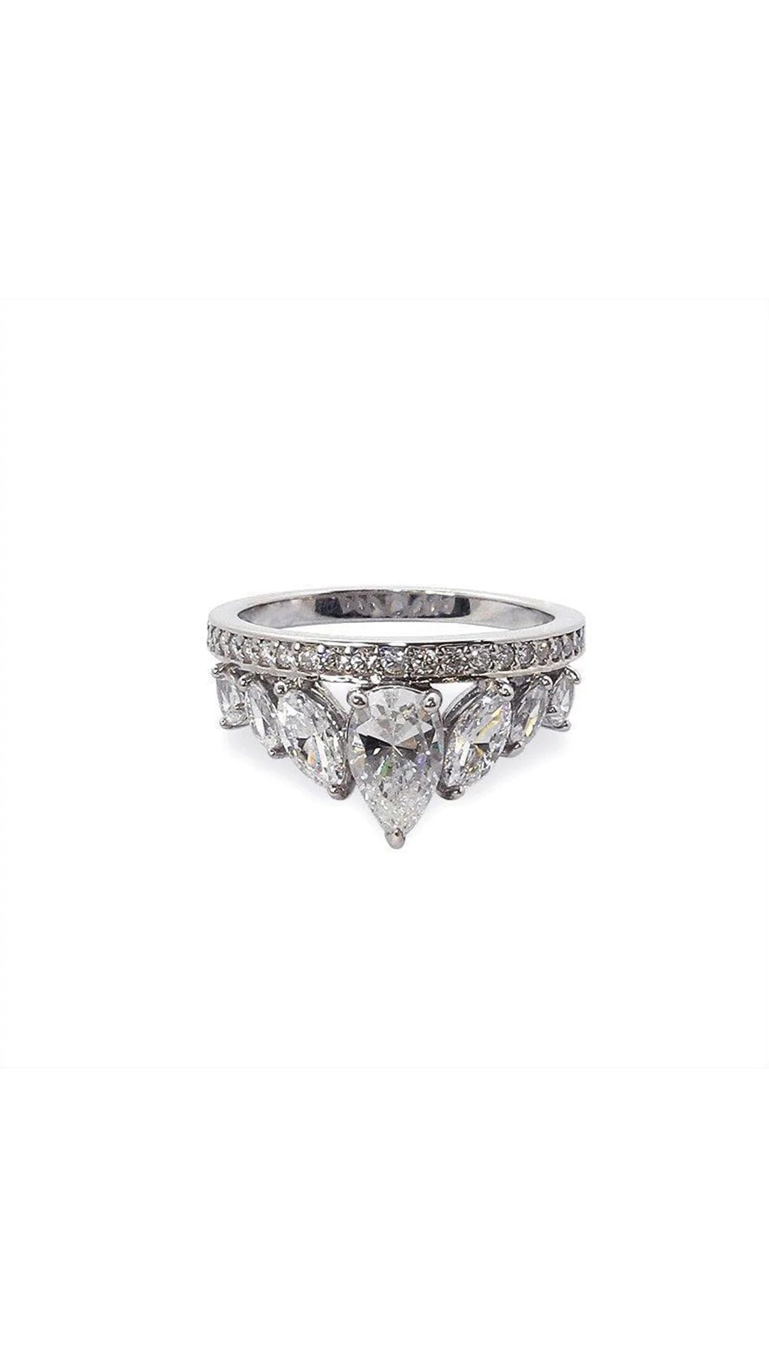 Queen White Zircon Stone Ring - ARTSY SILVER