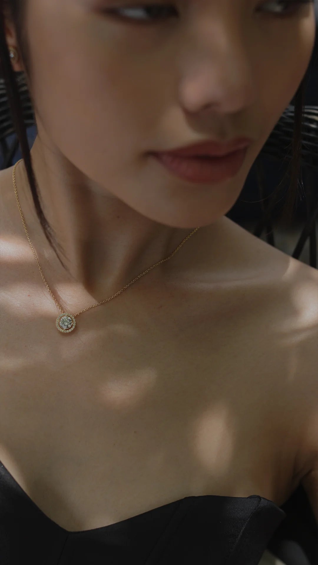 Round Zircon Stones Necklace Gold Plating - ARTSY SILVER
