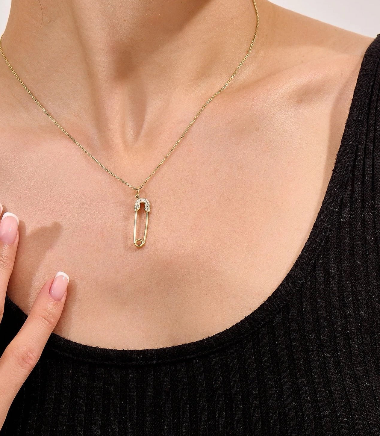 Safety Pen Necklace - ARTSY SILVER