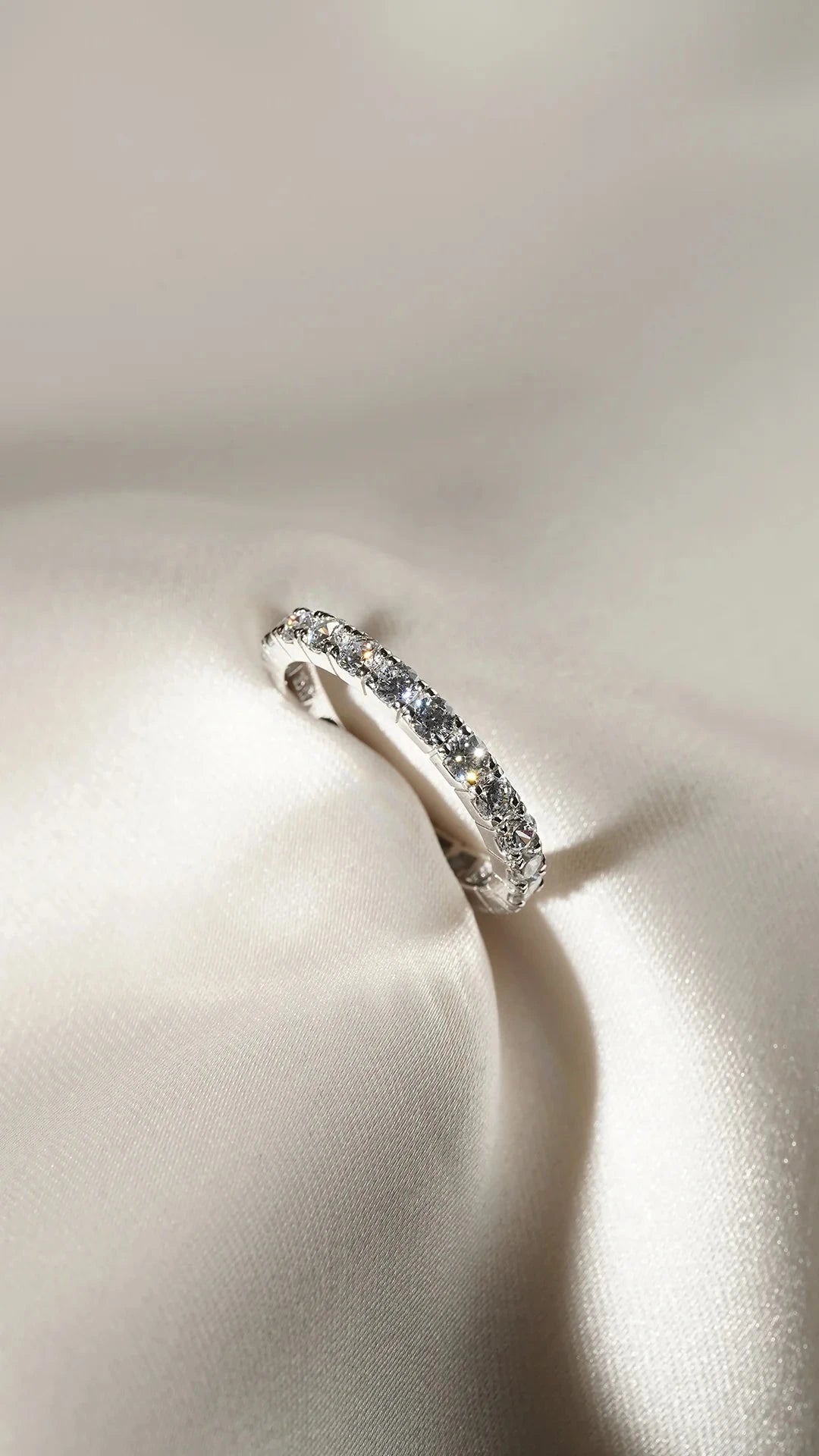 Fairy Lights Zircon Silver Wedding Band - ARTSY SILVER