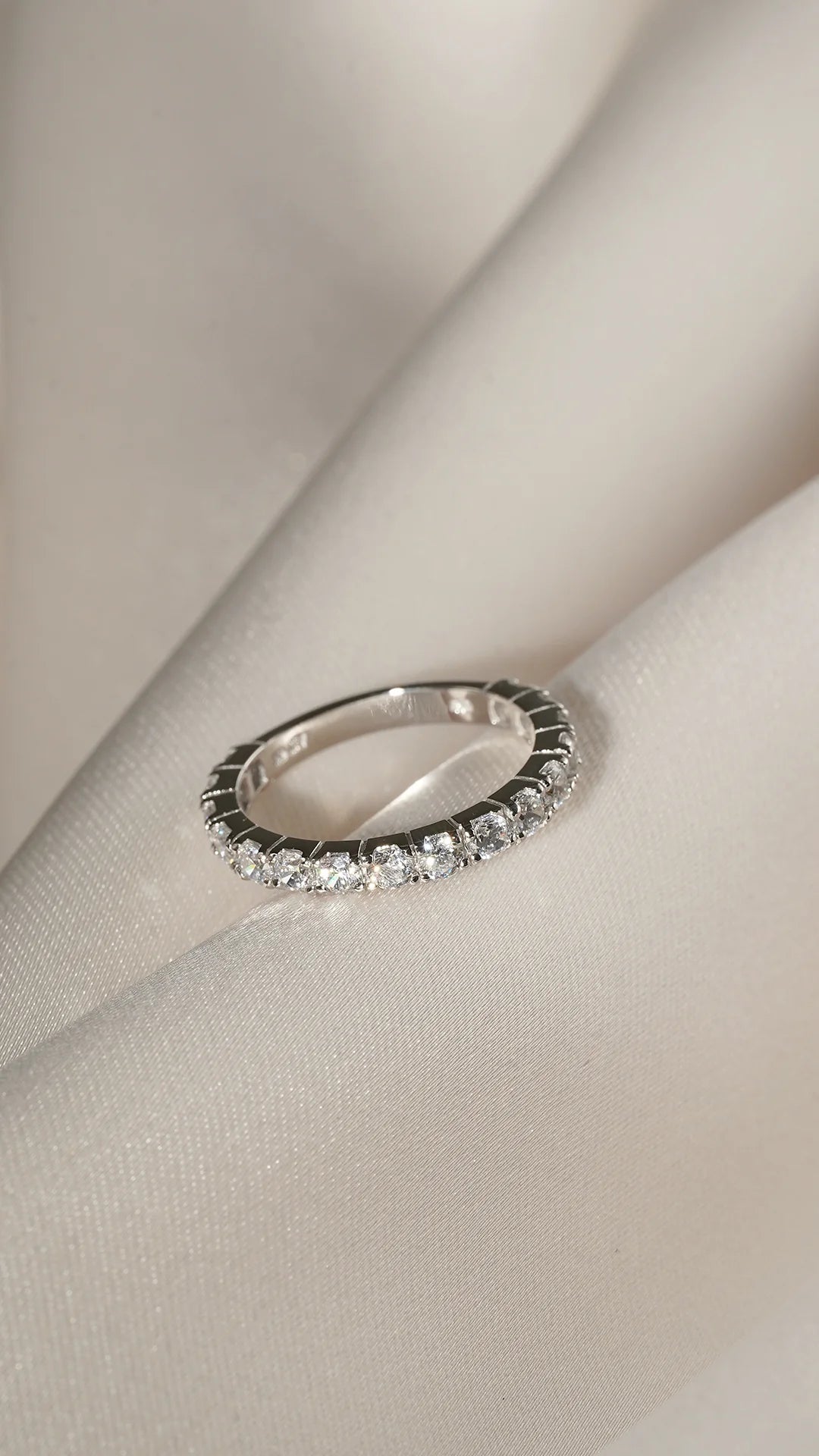 Fairy Lights Zircon Silver Wedding Band