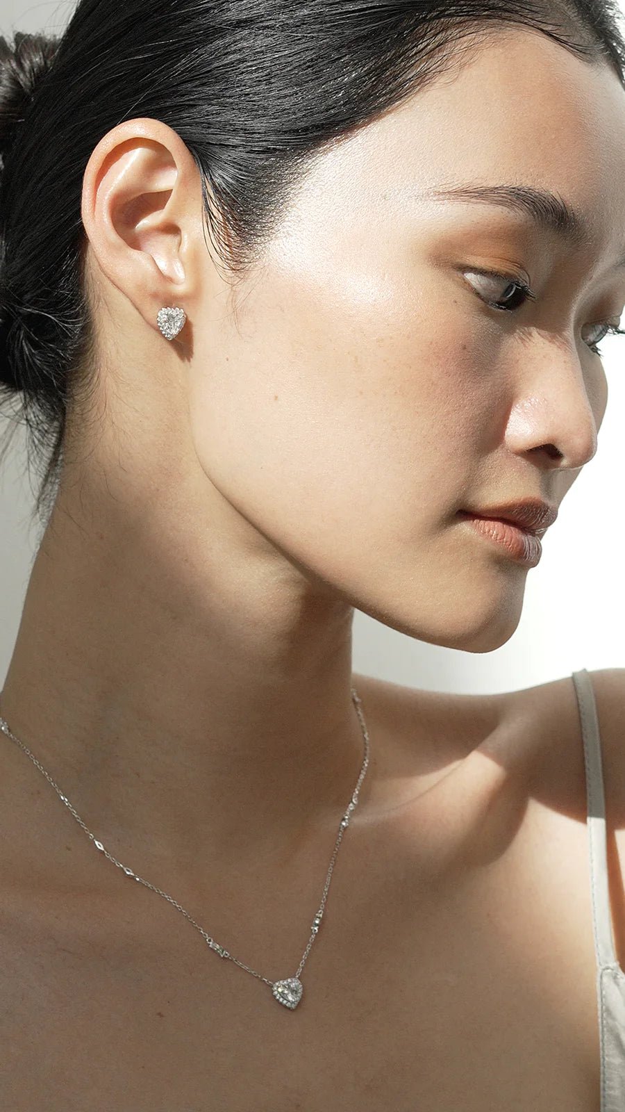 Sweetheart Zircon Silver Necklace - ARTSY SILVER