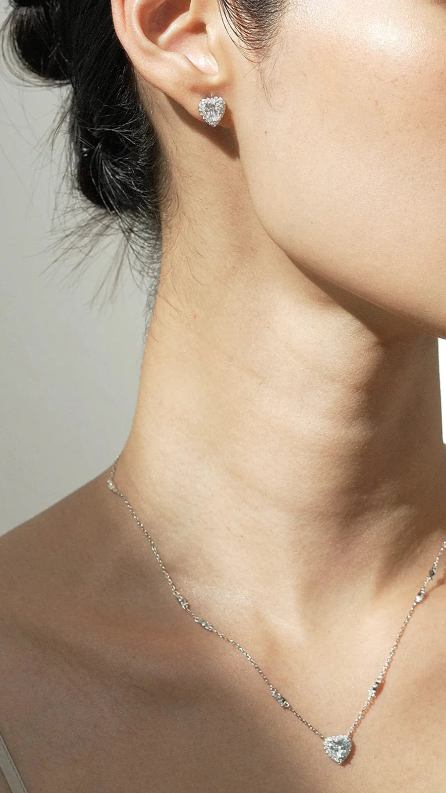 Sweetheart Silver Zircon Earrings - ARTSY SILVER