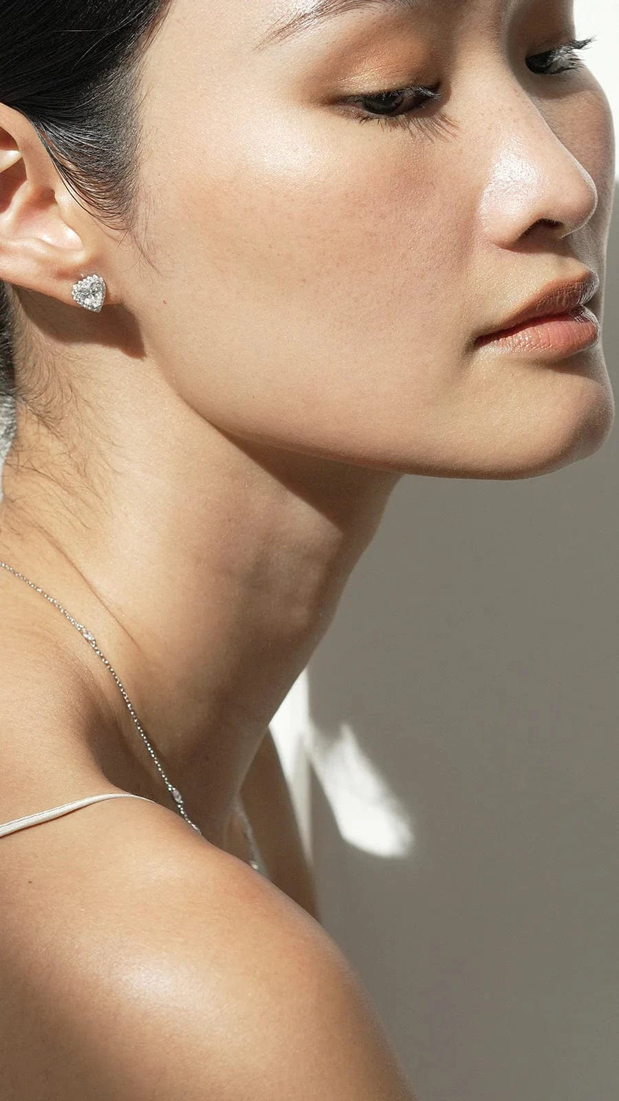 Sweetheart Silver Zircon Earrings - ARTSY SILVER