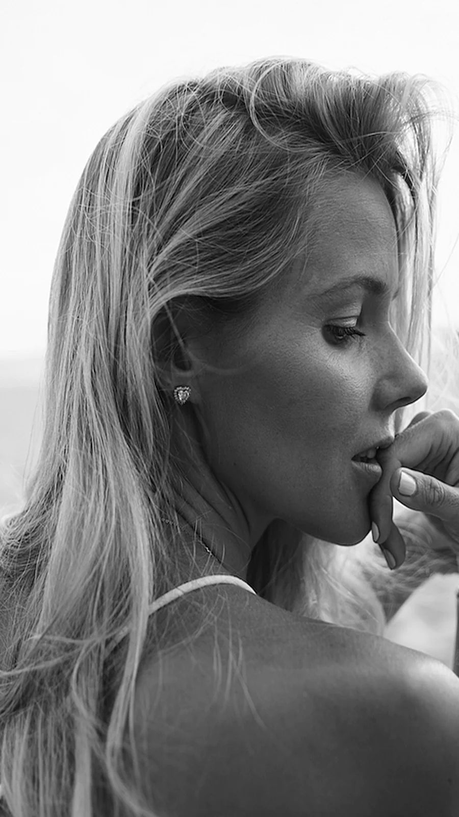 Sweetheart Silver Zircon Earrings - ARTSY SILVER