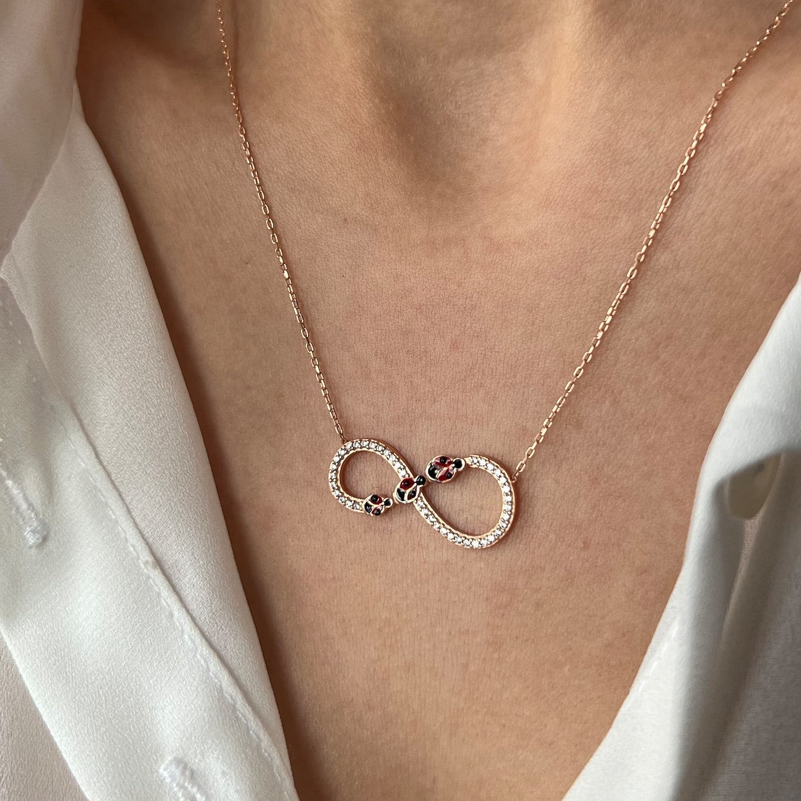 The Circle Of Life Necklace - ARTSY SILVER