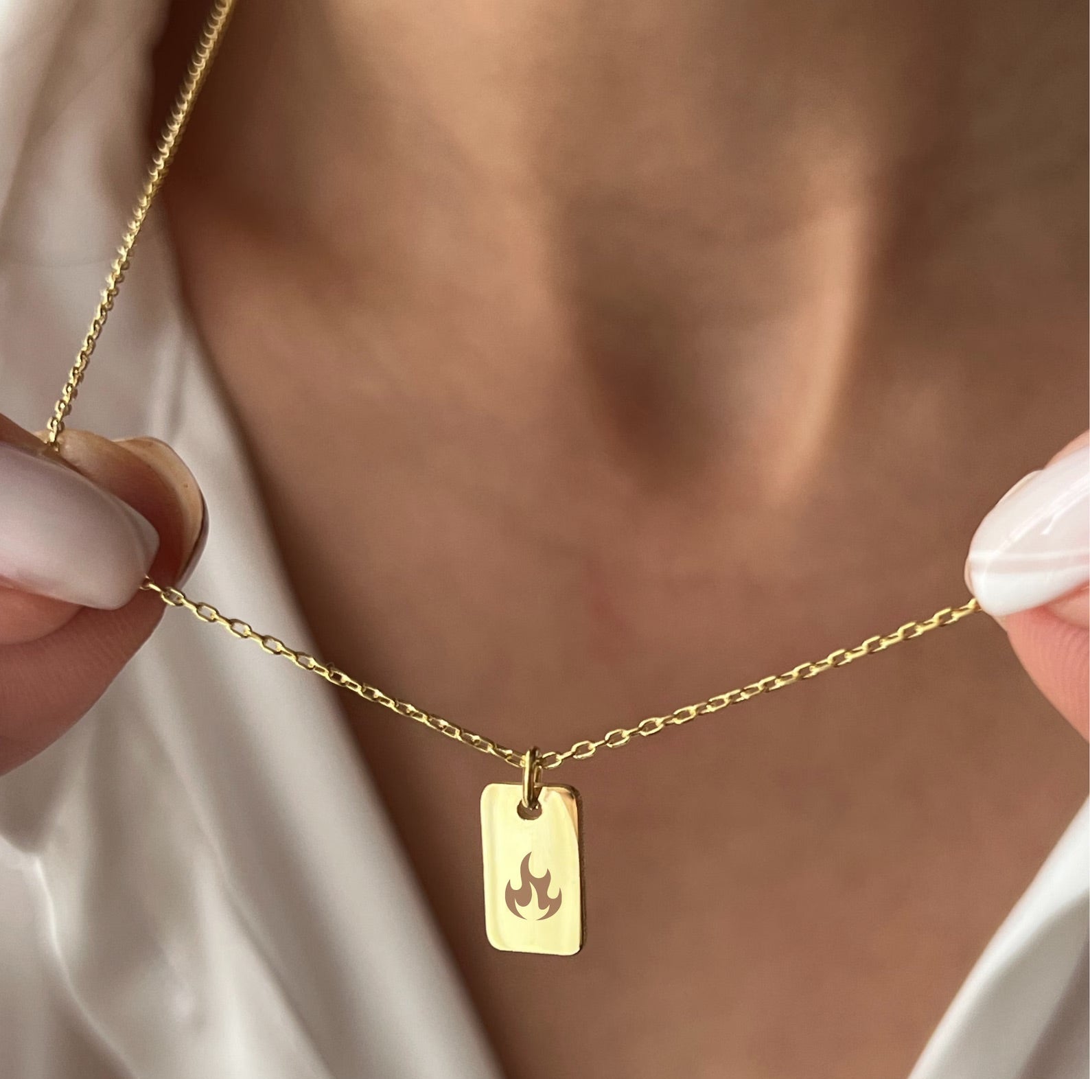 Too Hot To Handle Necklace - ARTSY SILVER