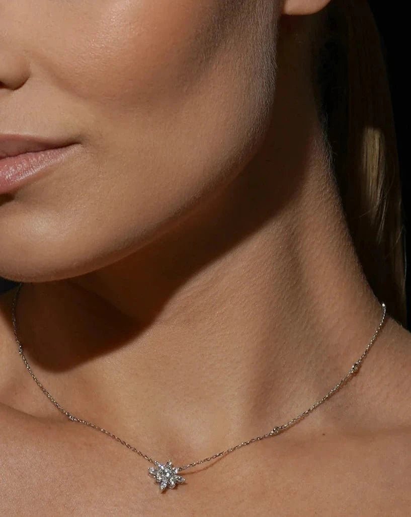 Silver Lilly Flower Necklace - ARTSY SILVER