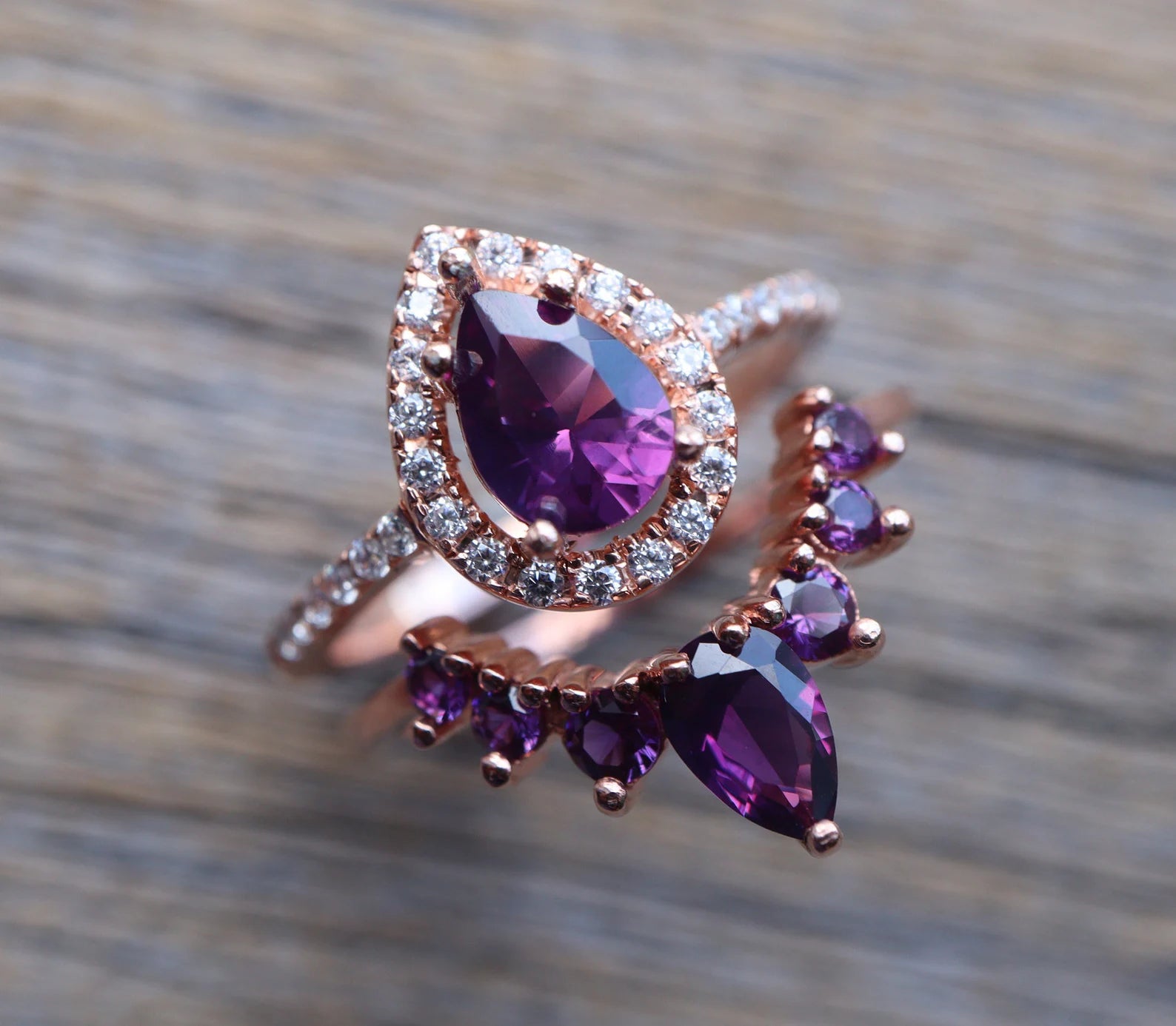 Amethyst stone pear cut 2 set ring