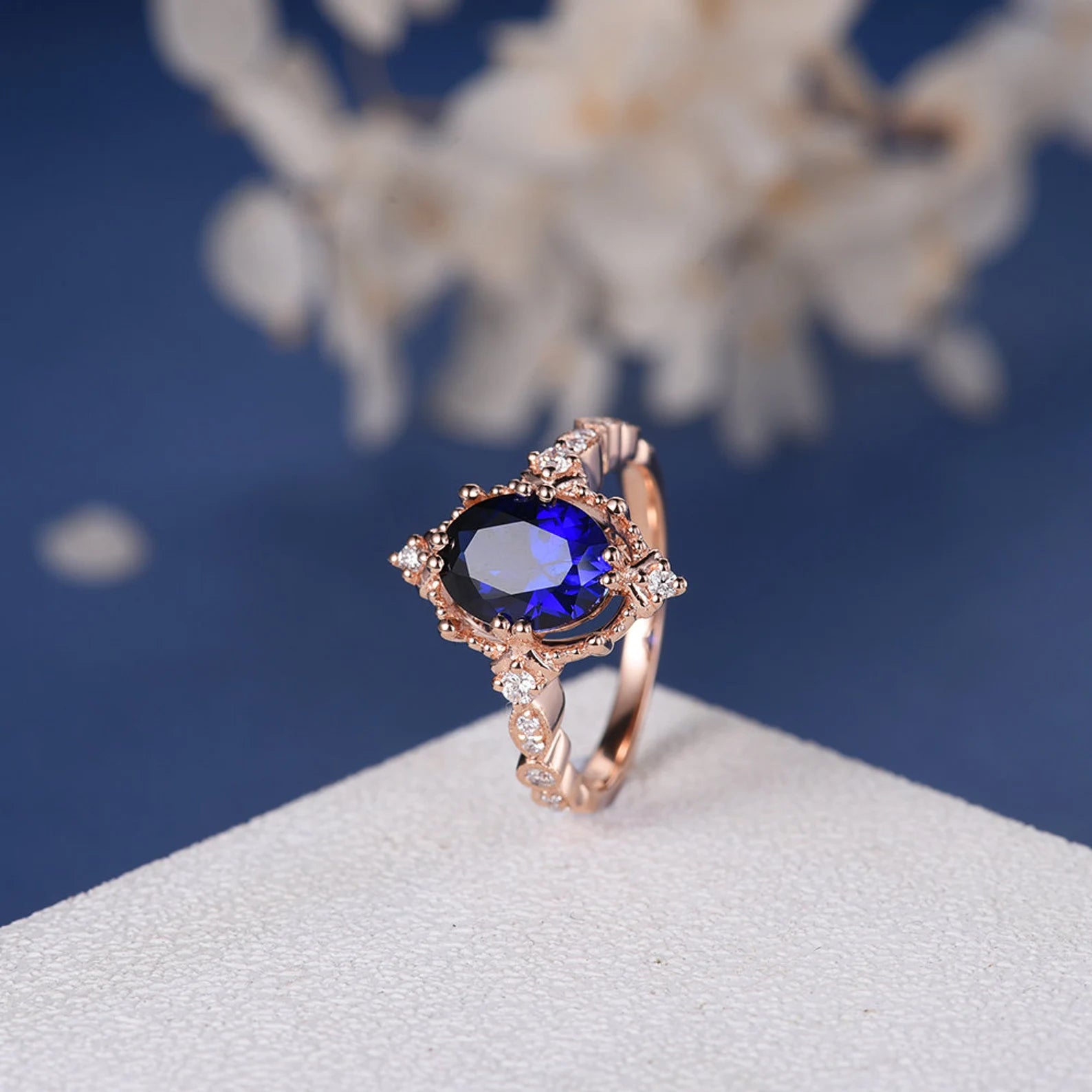 Art Deco blue Sapphire stone Ring